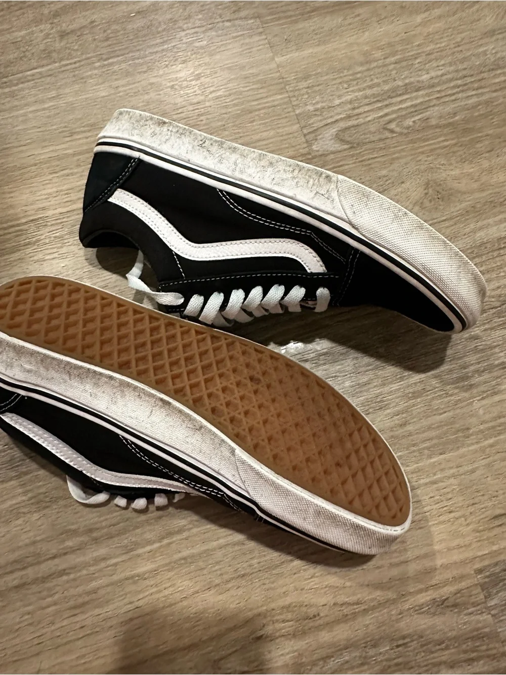 Vans low profile